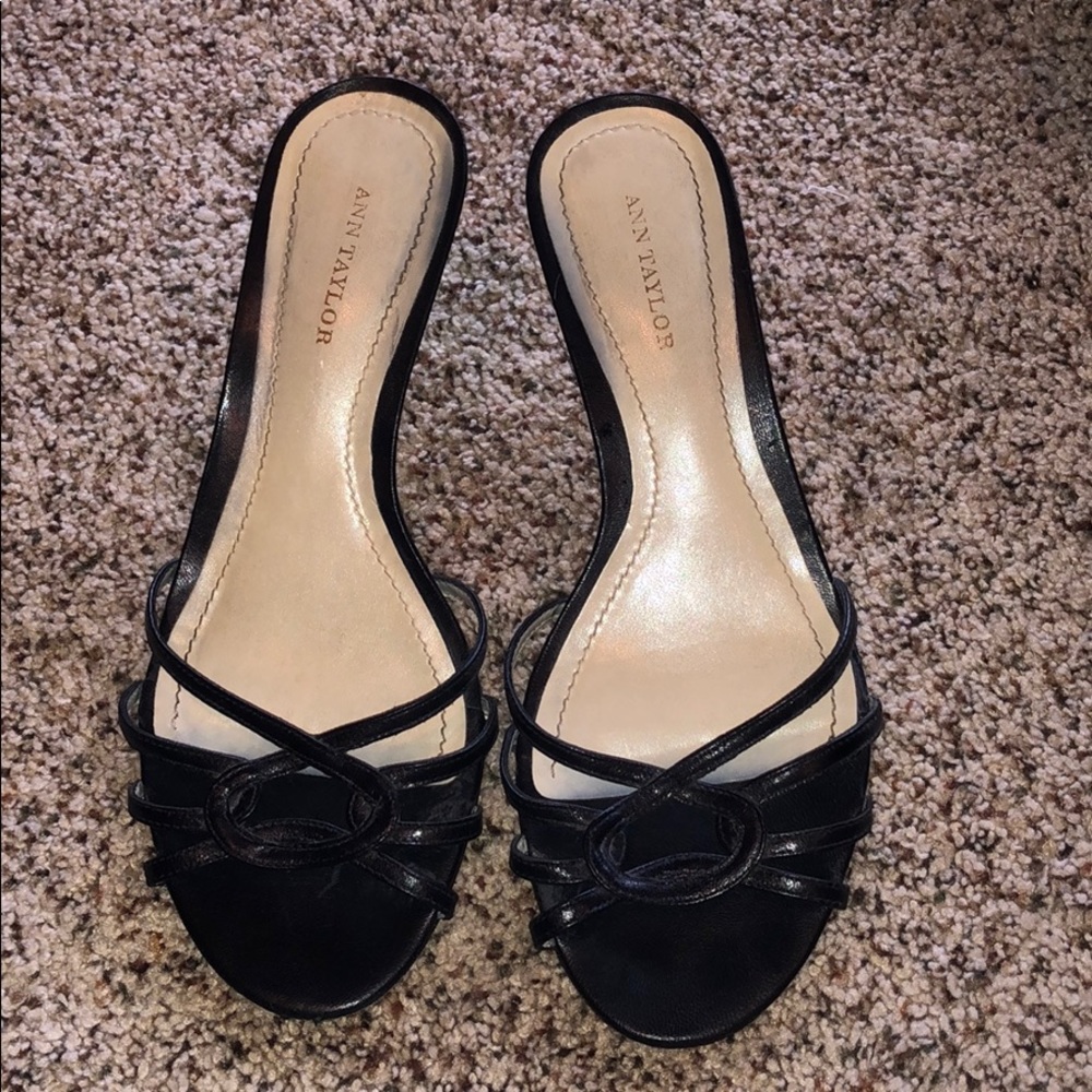 Ann Taylor heels